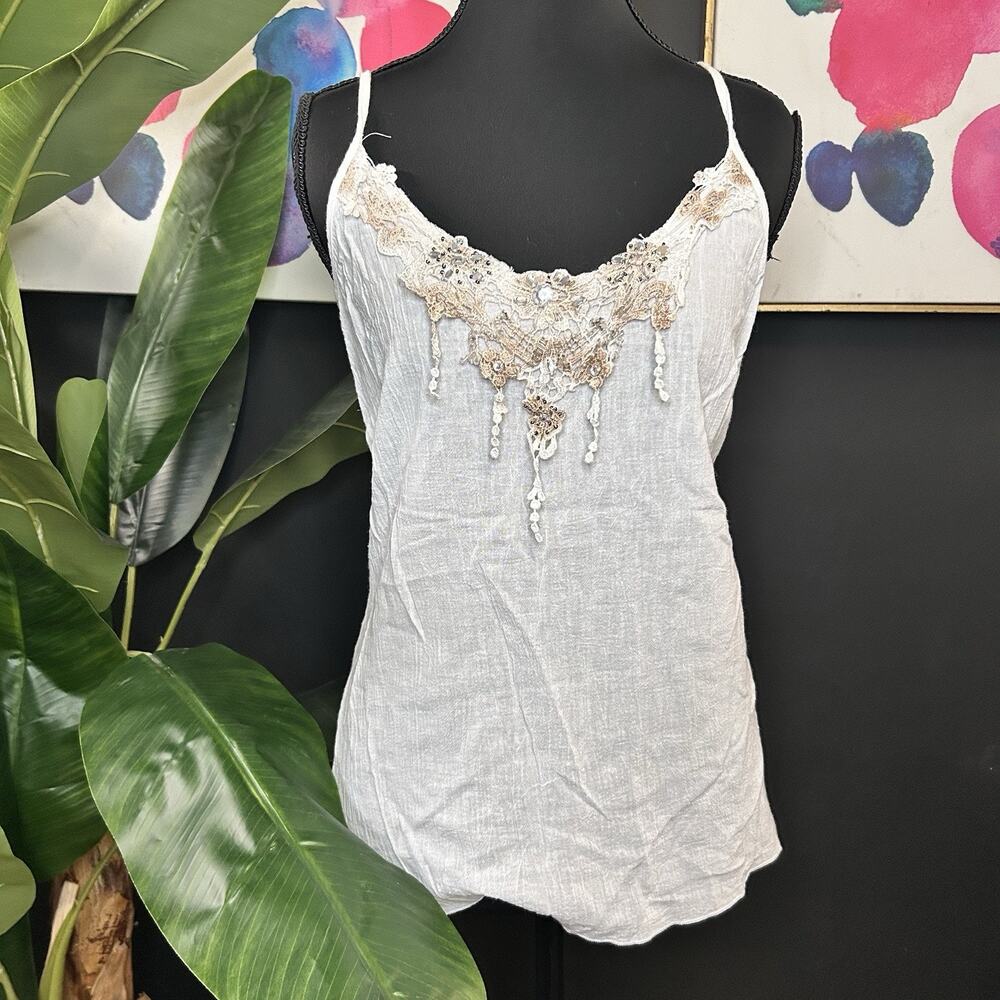 VTG Y2K Funkadelic White Cotton Tank Top with Beaded Embellishments and Lace